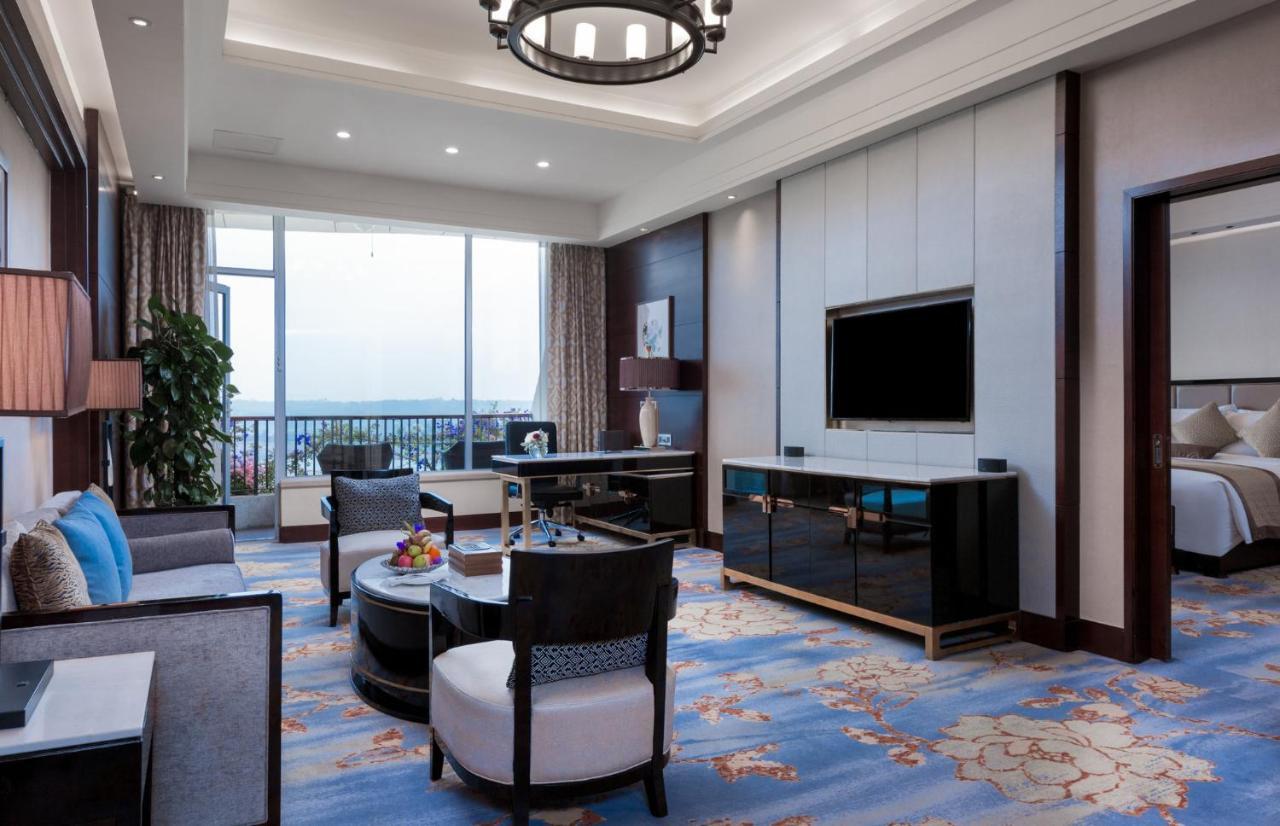 Meishan  Intercontinental Heilong Lake, An Ihg Hotel מראה חיצוני תמונה