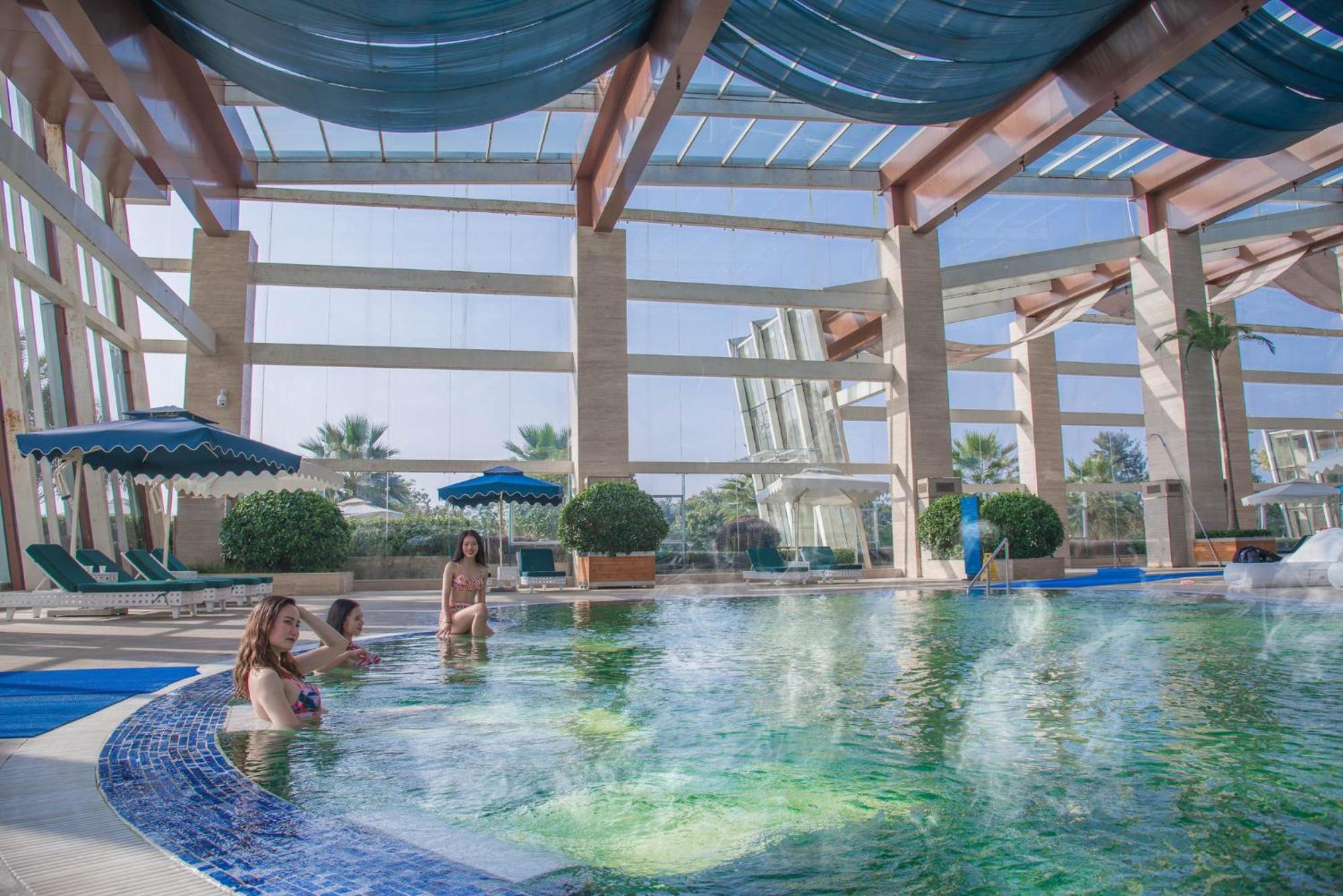 Meishan  Intercontinental Heilong Lake, An Ihg Hotel מראה חיצוני תמונה
